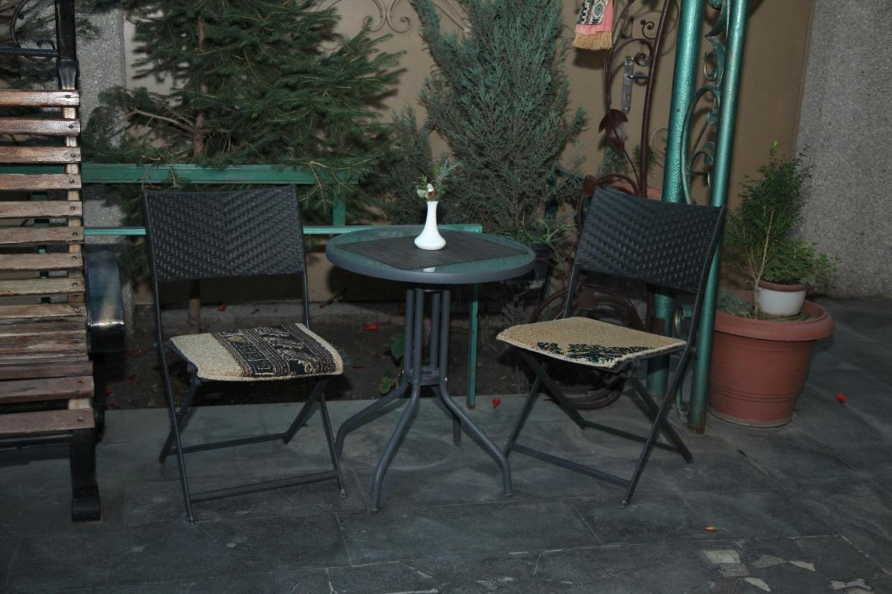 Daniel Boutique Hotel Yerevan Exterior photo